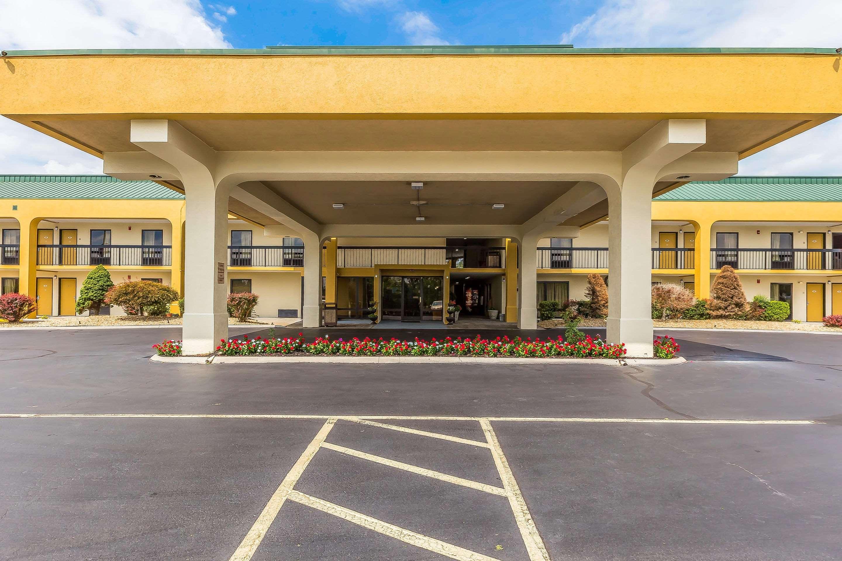 Rodeway Inn Knoxville Exterior foto